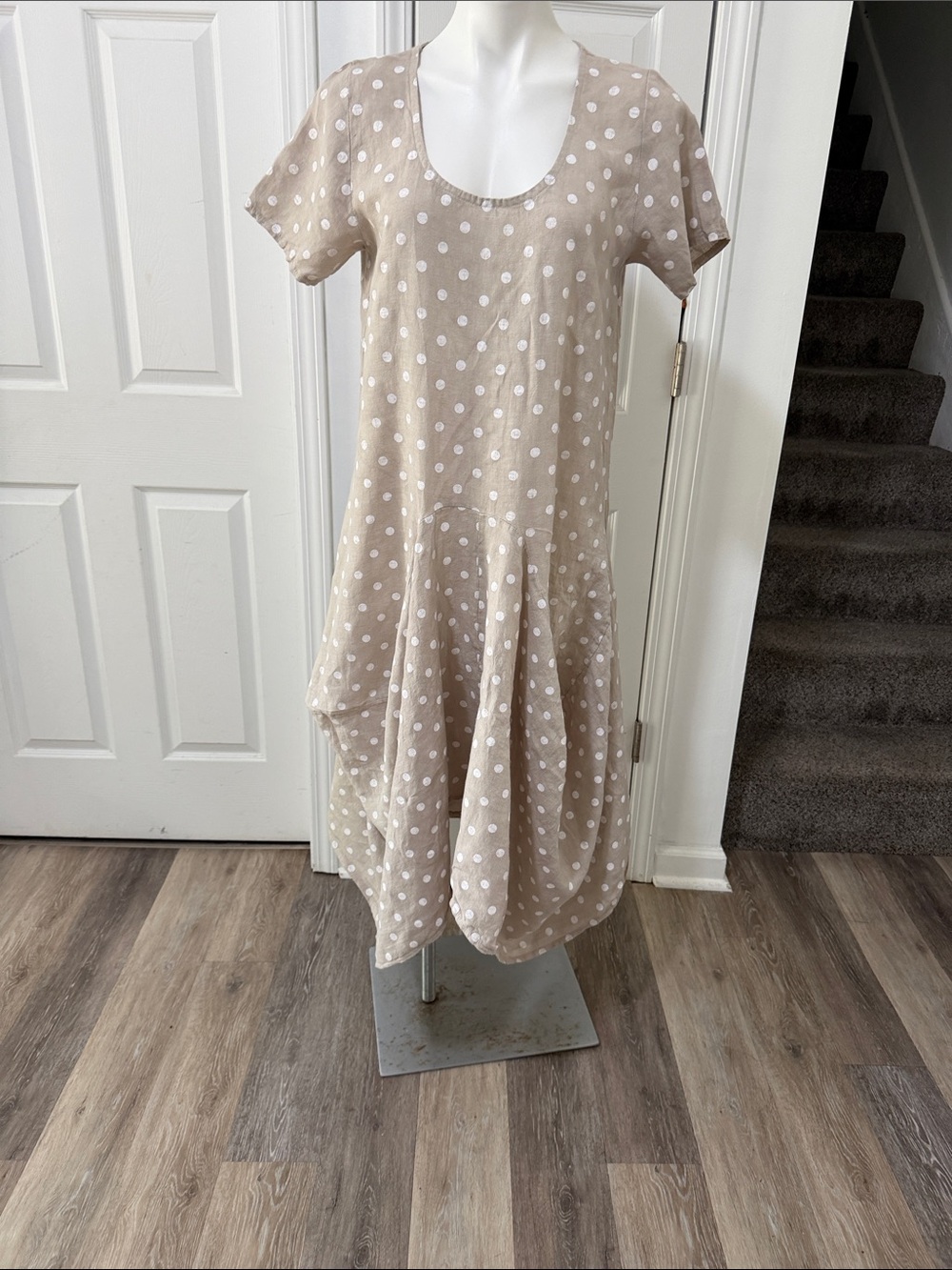 Luca Vanucci Linen Beige Polka Dot Midi Dress - Casual Scoop Neck Size Small